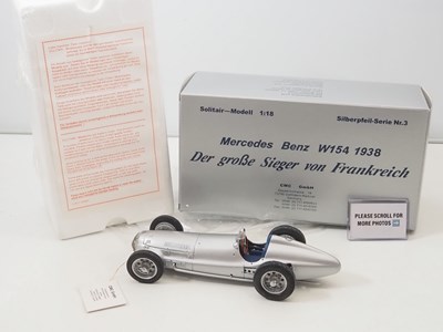 Lot 436 - A CMC M-025 1/18 scale diecast Mercedes-Benz...