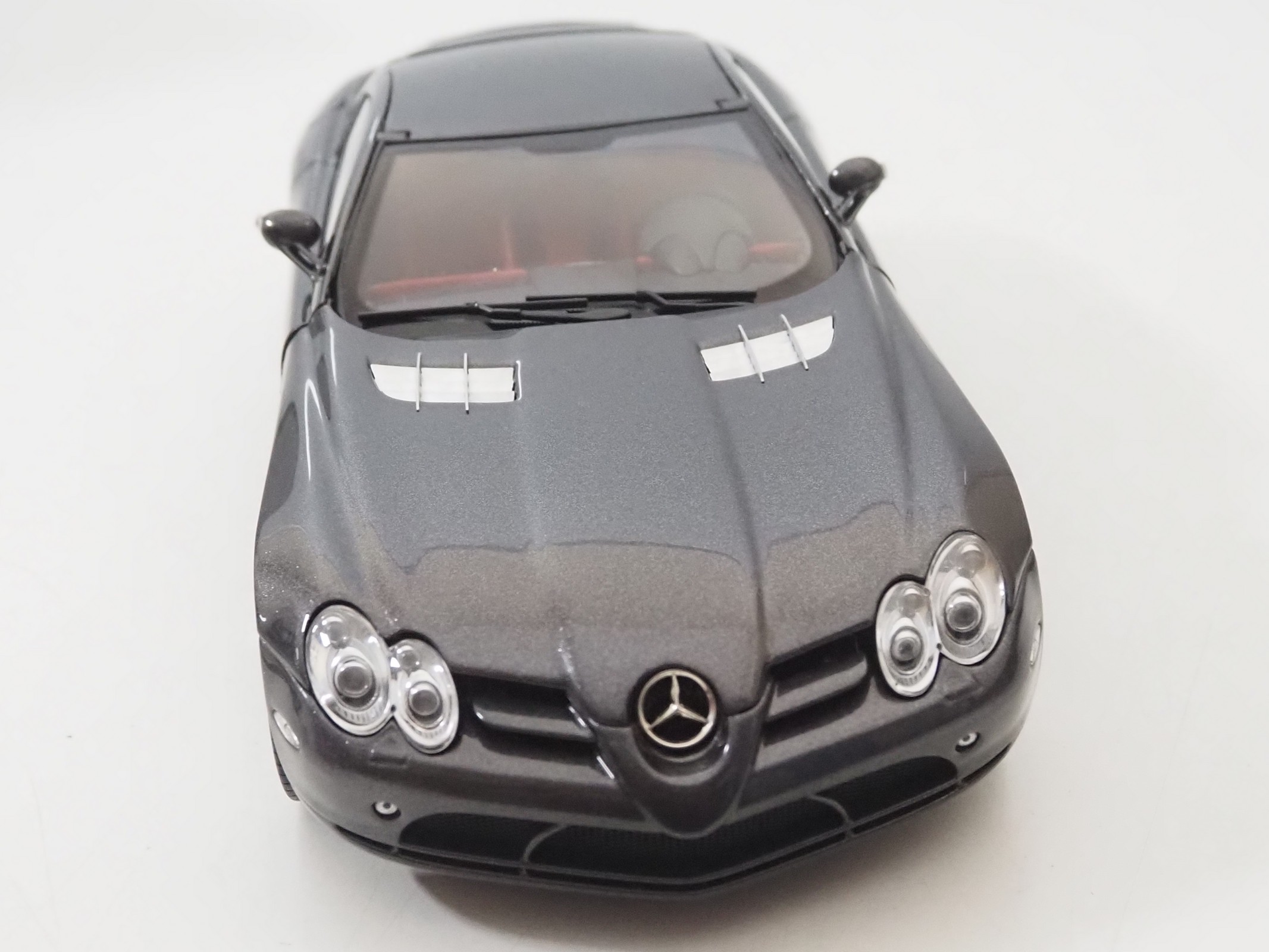 Lot 443 - A CMC M-045B 1/18 scale diecast Mercedes