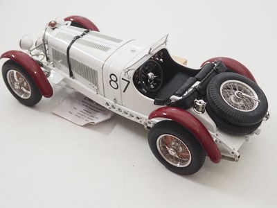 Lot 447 - A CMC M-055 1/18 scale diecast Mercedes-Benz...