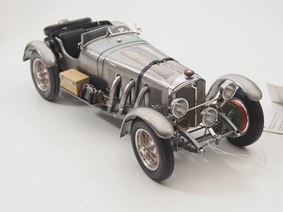 Lot 457 - A CMC M-087 1/18 scale diecast Mercedes-Benz...