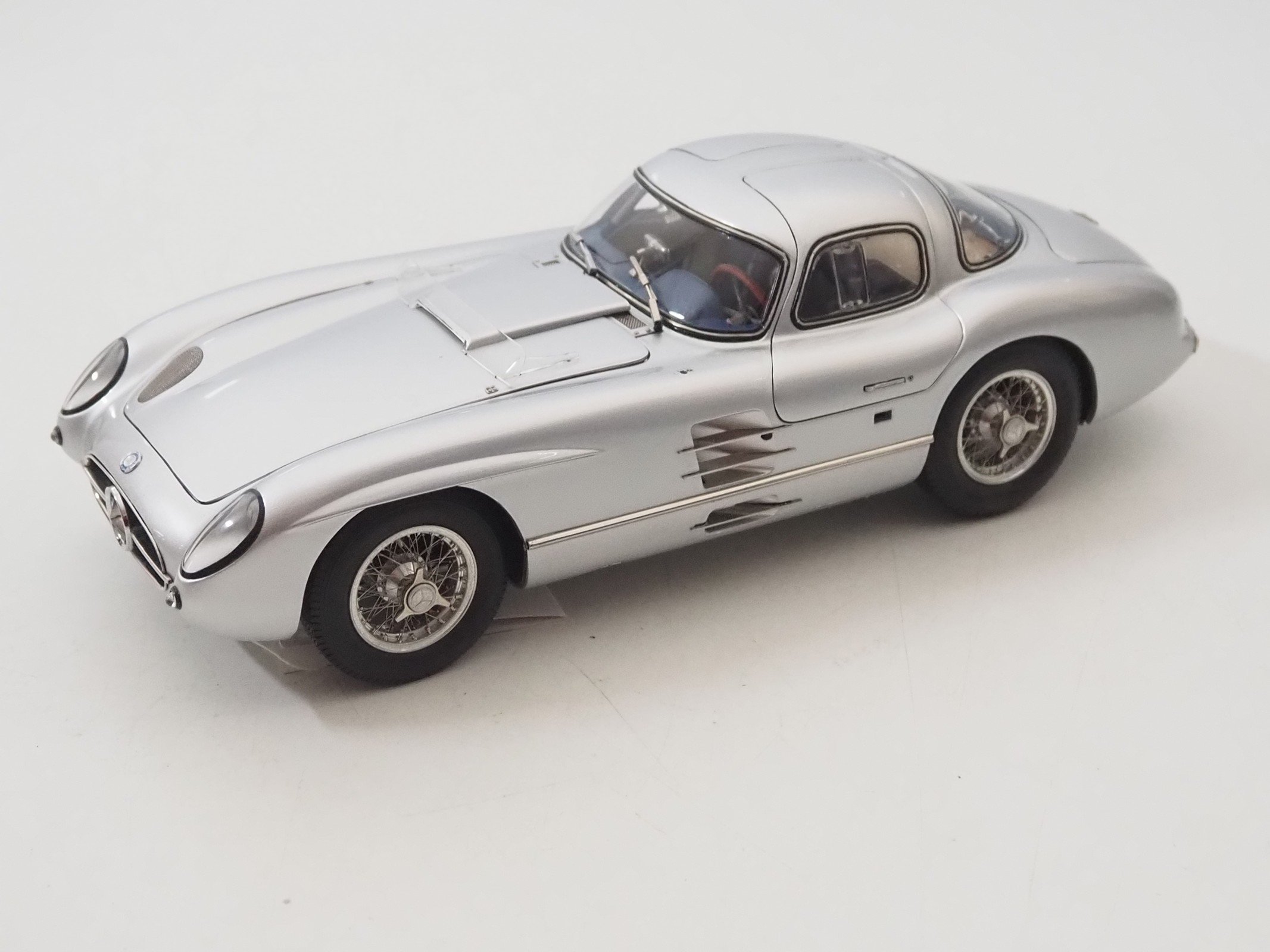 Lot 458 - A CMC M-088 1/18 scale diecast Mercedes Benz Lot 458 - A CMC M-088 1/18 scale diecast Mercedes Benz