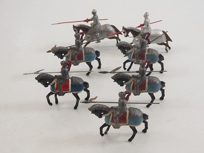 Lot 582 - A group of diecast medieval knights and...