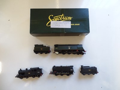 Lot 236 - A group of unboxed kitbuilt steam locomotives,...