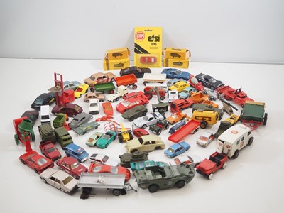 Lot 596 - A group of mostly unboxed diecast (and some...
