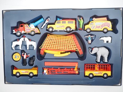 Lot 603 - A CORGI Les Cirques, Jean Richard, Circus...