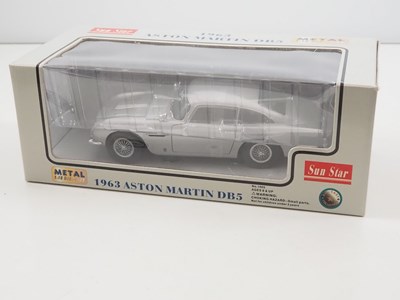 Lot 676 - A SUNSTAR 1:18 scale diecast Aston Martin DB5...