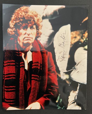 Lot 406 - DR WHO - A group of Doctor Who autographs on 8"...