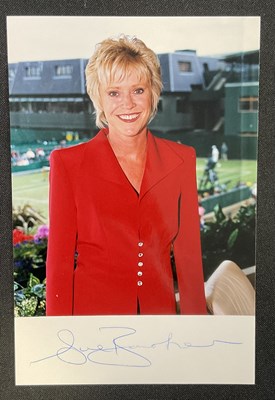 Lot 436 - SPORTS - A team of sporting autographs to...