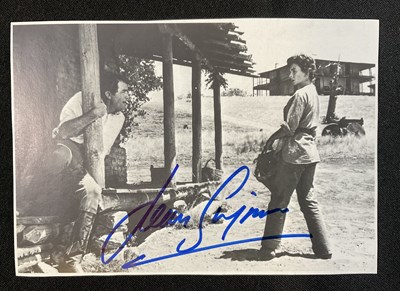 Lot 465 - VINTAGE HOLLYWOOD - A selection of autographs...