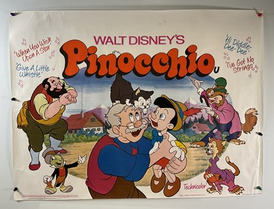 Lot 85 - WALY DISNEY - A collection of Walt Disney...
