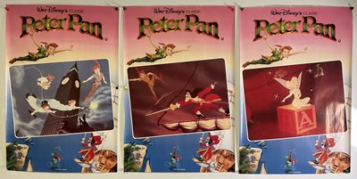 Lot 85 - WALY DISNEY - A collection of Walt Disney...