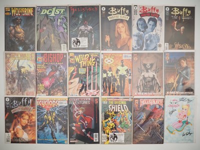 Lot 224 - SIGNED COMIC LOT (18 in Lot) - Group of signed...