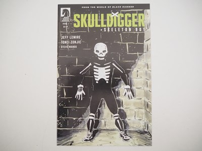 Lot 229 - SKULLDIGGER AND SKELETON BOY #1 1:10 VARIANT...