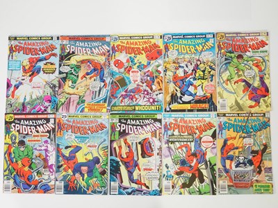 Lot 305 - AMAZING SPIDER-MAN #153 to 162 (10 in Lot) -...