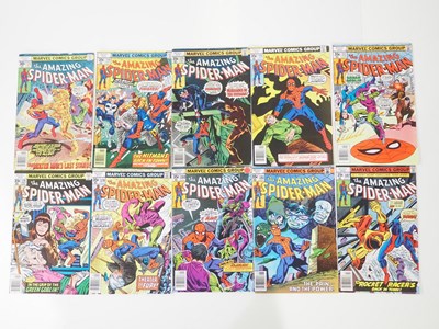 Lot 307 - AMAZING SPIDER-MAN #173 to 182 (10 in Lot) -...