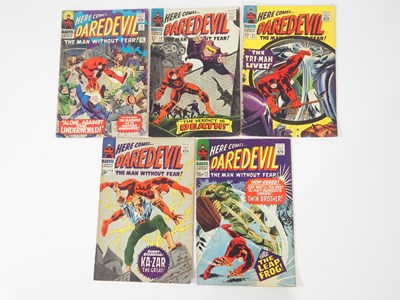 Lot 339 - DAREDEVIL #19, 20, 22, 24, 25 (5 in Lot) -...