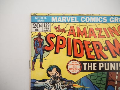 Lot 437 - AMAZING SPIDER-MAN #129 - (1974 - MARVEL) -...