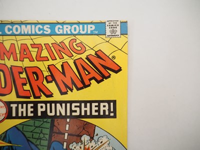 Lot 437 - AMAZING SPIDER-MAN #129 - (1974 - MARVEL) -...