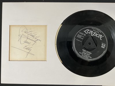 Lot 506 - A group of 60s musicians' autographs...