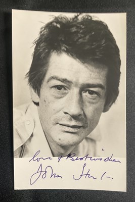 Lot 454 - A large quantity of Sci-Fi, related actors and...