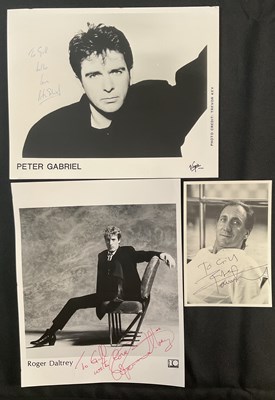 Lot 500 - A group of rockstar autographs comprising...