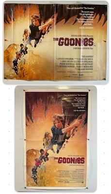 Lot 31 - THE GOONIES (1985) the classic 1985 Richard...