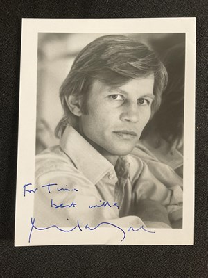 Lot 445 - A group of American actor autographs, mostly...