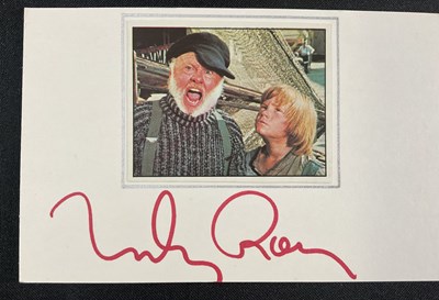 Lot 445 - A group of American actor autographs, mostly...