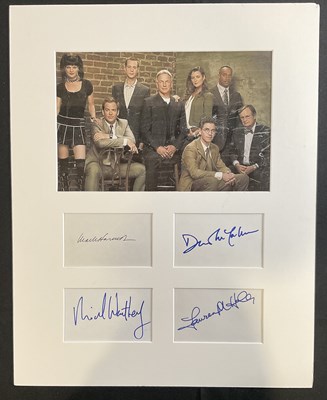 Lot 426 - A group of movie and TV actors autographs in...