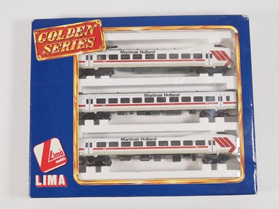 Lot 12 - A LIMA HO gauge Dutch Outline 'Koploper' 3-car...