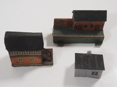 Lot 13 - A group of boxed and unboxed HORNBY DUBLO OO...