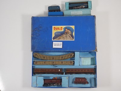 Lot 14 - An early post war HORNBY DUBLO 3-rail EDL1...