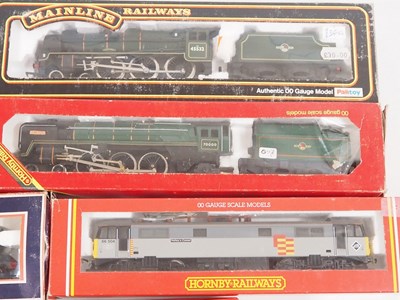 Lot 16 - A group of mostly boxed OO gauge steam and...