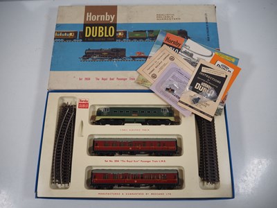 Lot 25 - A HORNBY DUBLO OO gauge 2034 2-rail 'The Royal...