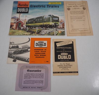 Lot 25 - A HORNBY DUBLO OO gauge 2034 2-rail 'The Royal...