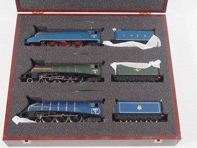 Lot 33 - A BACHMANN OO gauge 31-2001 limited edition...