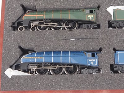 Lot 33 - A BACHMANN OO gauge 31-2001 limited edition...