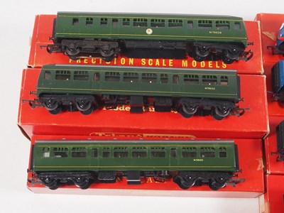 Lot 37 - A group of TRI-ANG HORNBY OO gauge rolling...