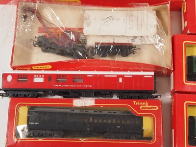 Lot 39 - A group of TRI-ANG HORNBY OO gauge rolling...