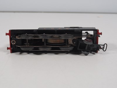 Lot 41 - A HORNBY DUBLO OO gauge clockwork pre-war...
