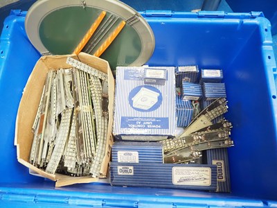 Lot 49 - A large crate of HORNBY DUBLO OO gauge boxed...