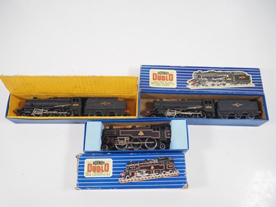 Lot 54 - A group of HORNBY DUBLO OO gauge 3-rail steam...