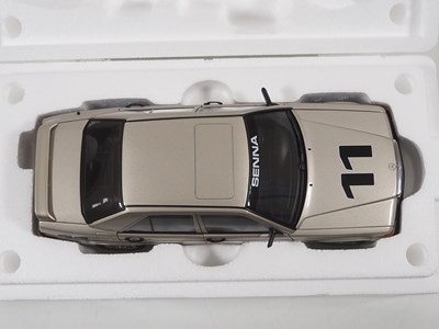 Lot 222 - An AUTOART 1:18 scale diecast Mercedes 190E...