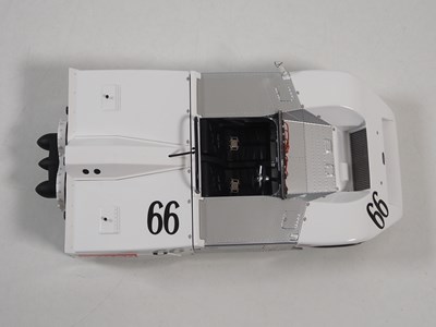 Lot 254 - A REPLICARZ 1:18 scale 1970 Chaparral 2J Can...