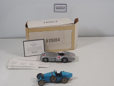 Lot 297 - A pair of FRANKLIN MINT 1:24 scale racing cars...