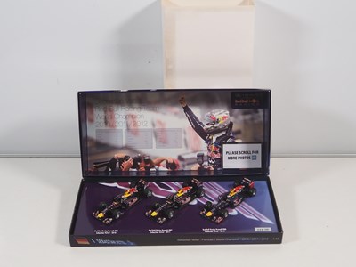 Lot 359 - A MINICHAMPS 1:43 scale Formula 1 car limited...
