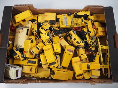 Lot 436 - A large tray of mixed diecast vehicles, mostly...
