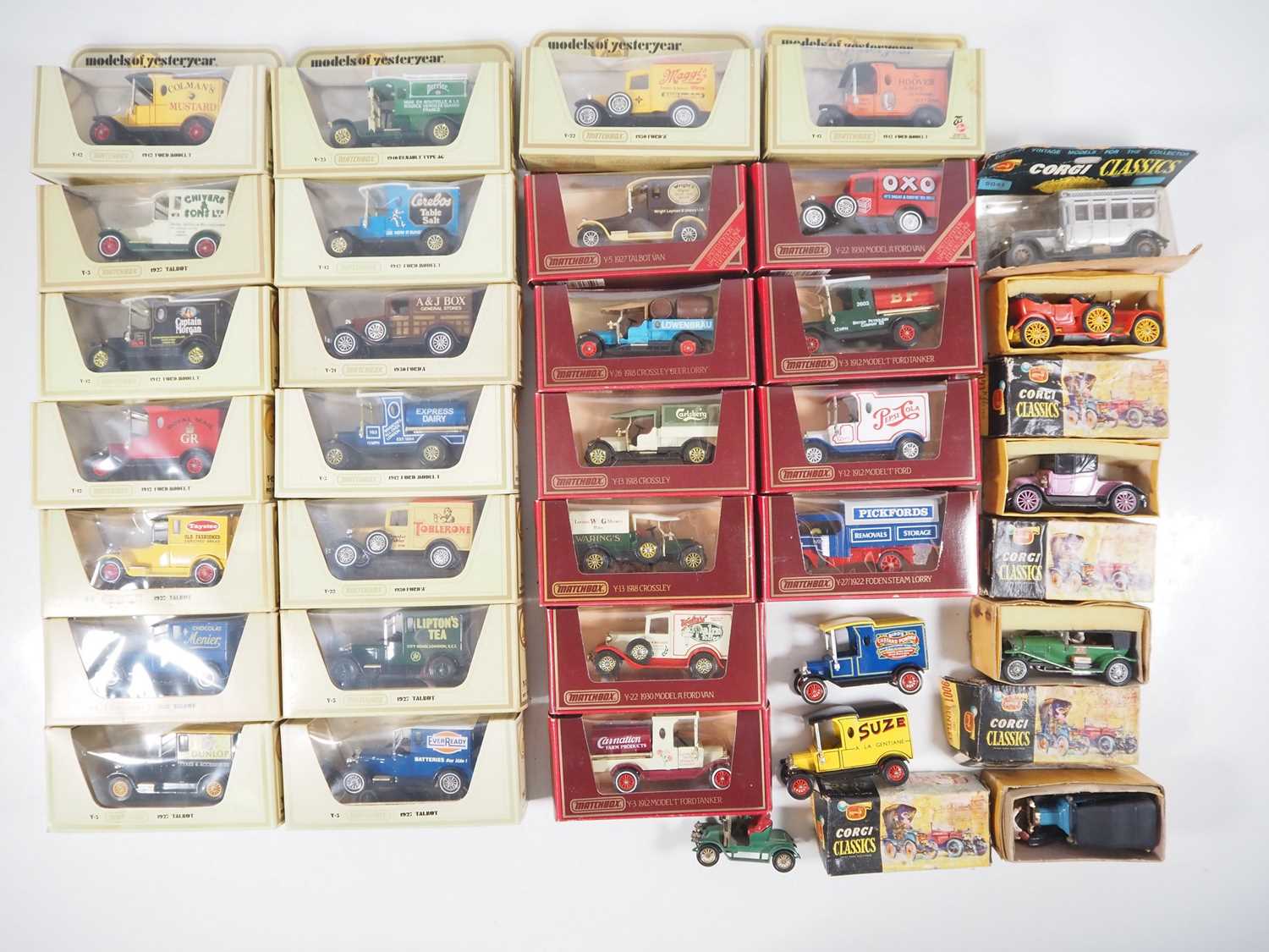 Lot 443 - A quantity of boxed and unboxed MATCHBOX...
