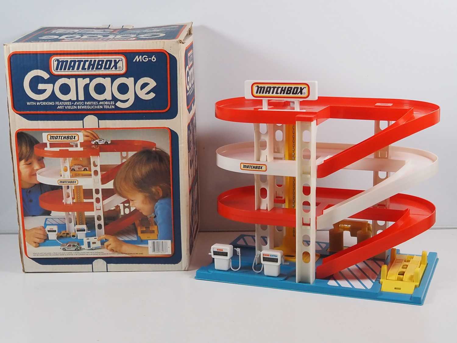 Lot 517 - A MATCHBOX MG6 plastic garage set in original...