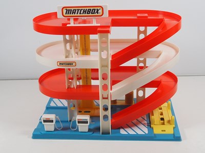 Lot 517 - A MATCHBOX MG6 plastic garage set in original...